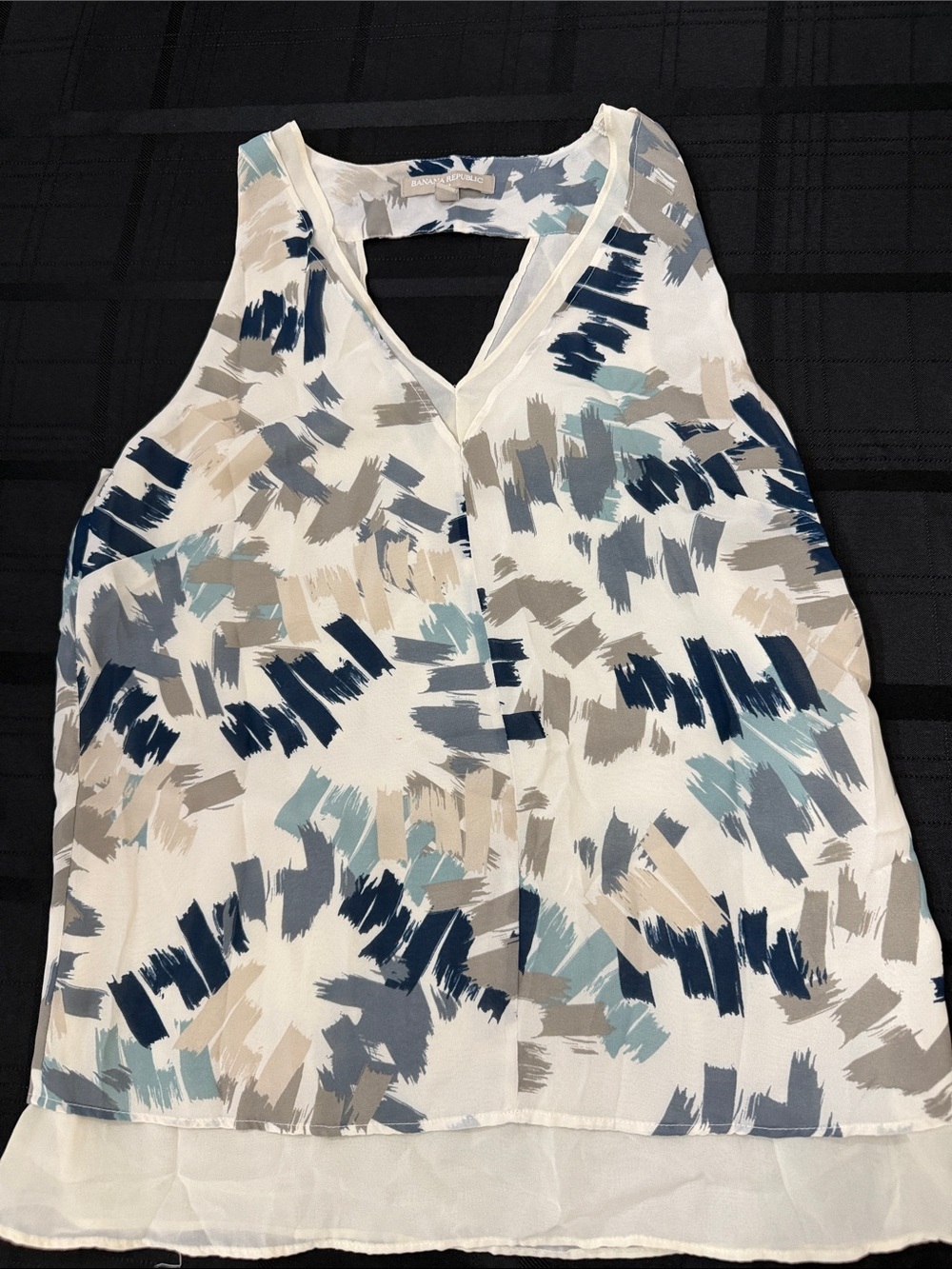 Banana Republic Brushstroke Print V-Neck Sleeveless Top - White Multi